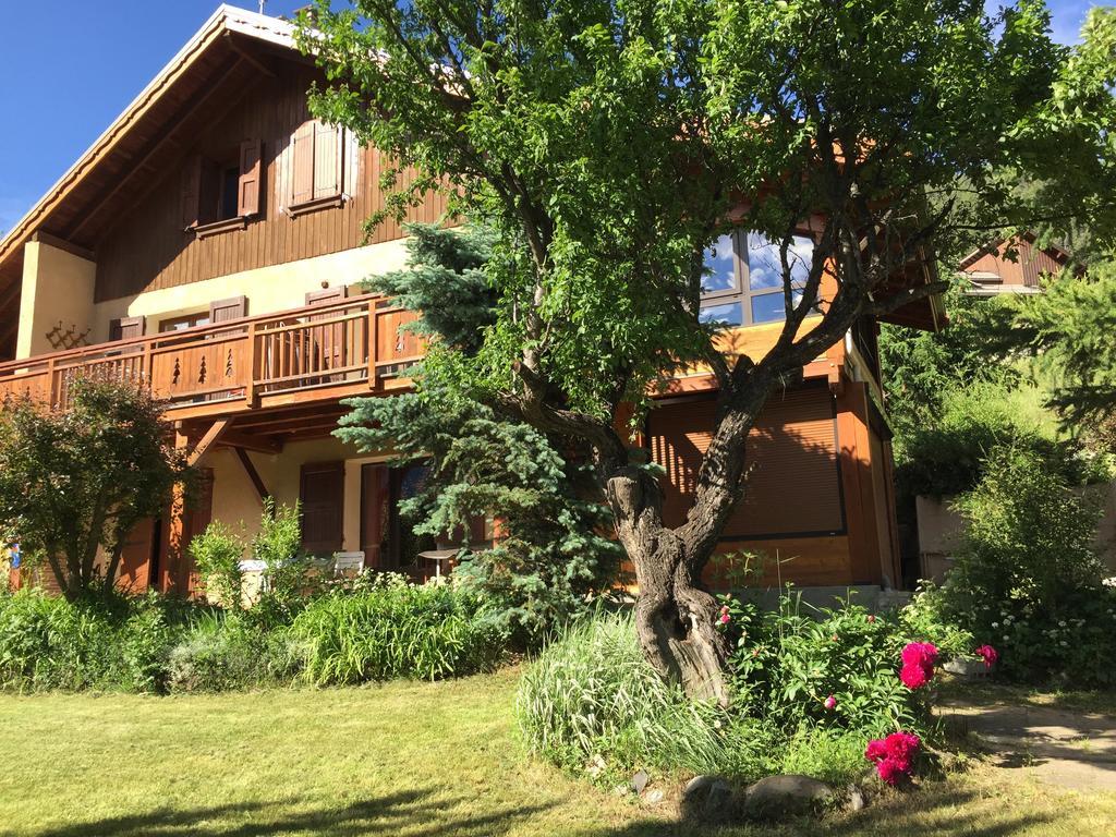 Chalets La Caillaude La Salle-les-Alpes Ruang foto